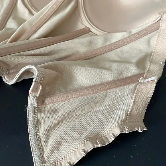 Boustier Patted with Wire Support - Picture 6 of 9